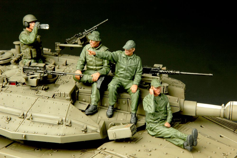 Модель сборная: танкисты /РП/, IDF Tank Crew 1/35, Meng HS-002