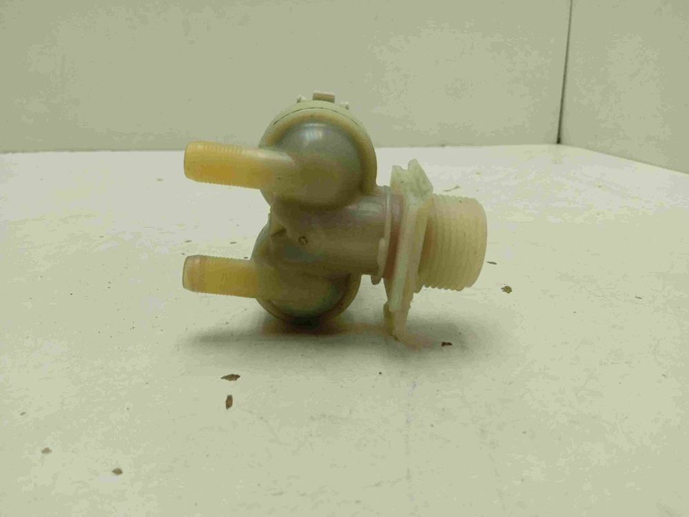 WLX24463OE/23 кт217 Клапан подачи воды для стиральной машины Bosch WLX24463OE/23 б/у