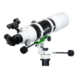Телескоп Sky-Watcher StarTravel BK 120 AZ PRONTO на треноге Star Adventurer - крупный план трубы, искателя и окуляра
