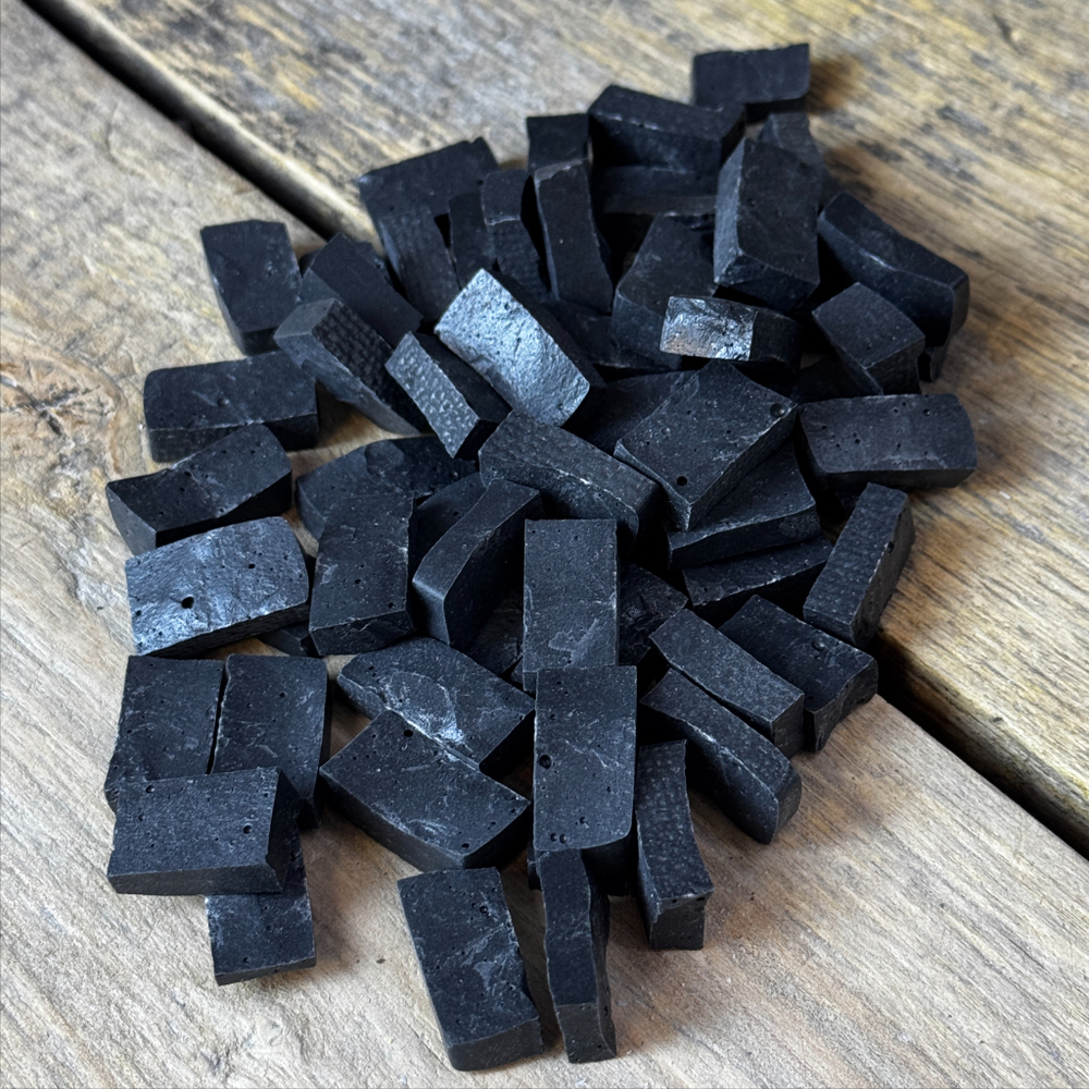Серая смальта W83, колотая 10х17 мм, 200 гр