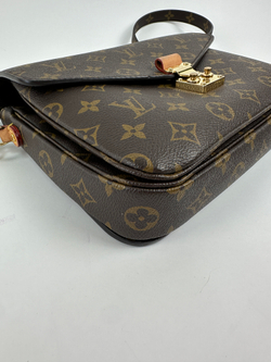 Сумка Louis Vuitton Pochette Metis