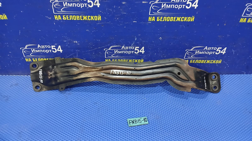 Балка передняя продольная NISSAN SUNNY 2000