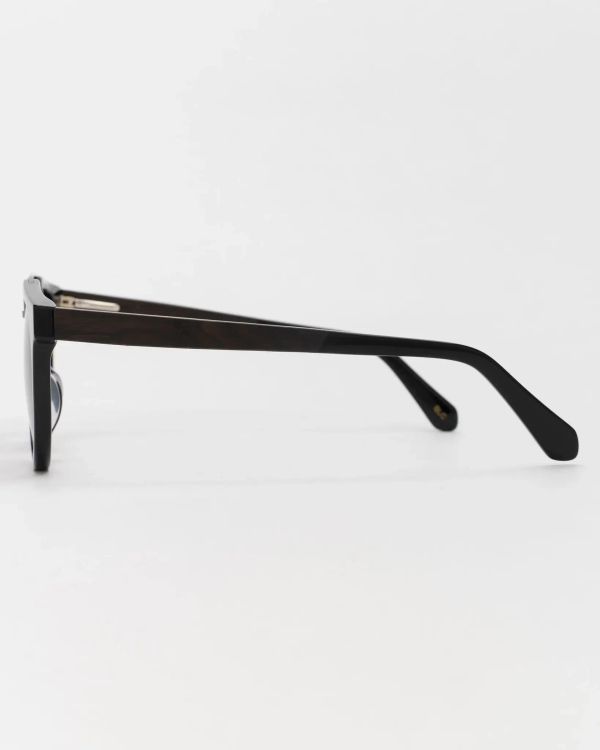 Очки солнцезащитные Spunky Gypsy 7 Black. gradient grey lens - фото 3