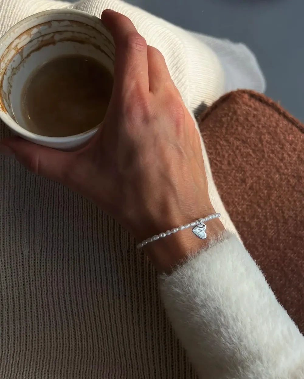 Подвеска В сердце буква / Love