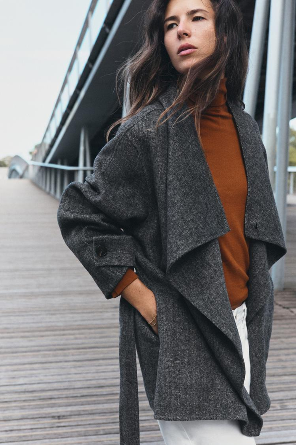 ZARA МЯГКАЯ ДВУБОРТНАЯ КУРТКА, СЕРЫЙ