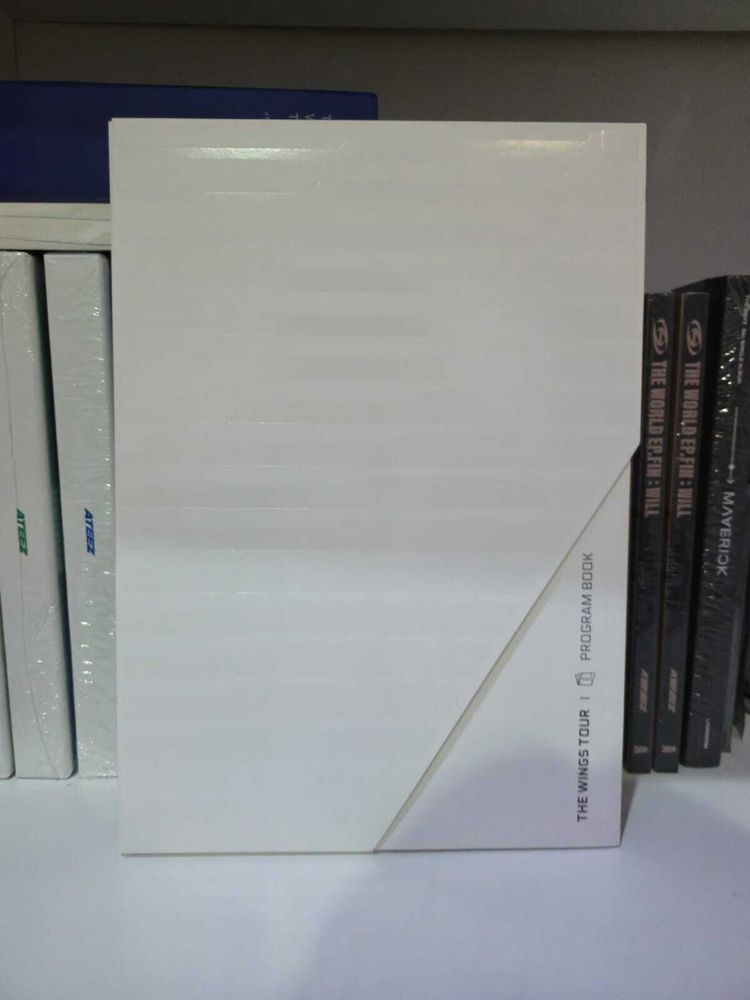 Фотобук Program book Wings Tour