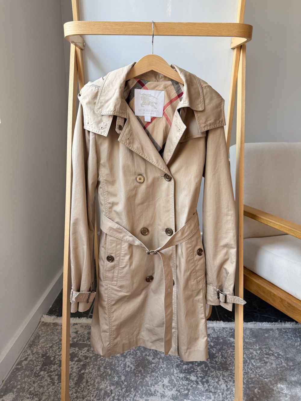 Плащ Burberry, 152