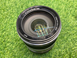 Sony 18-200mm 3.5-6.3 E