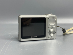 Fujifilm FinePix F470