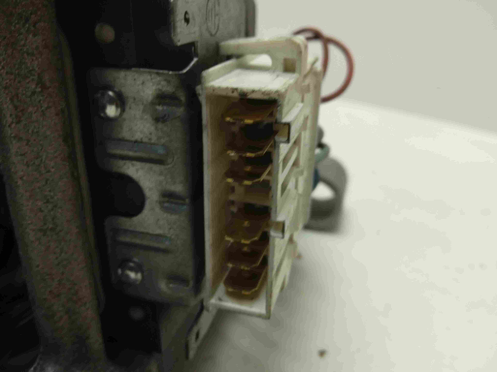 WMSG7105 кт214 Двигатель для стиральной машины Hotpoint-Ariston 16002779700 б/у