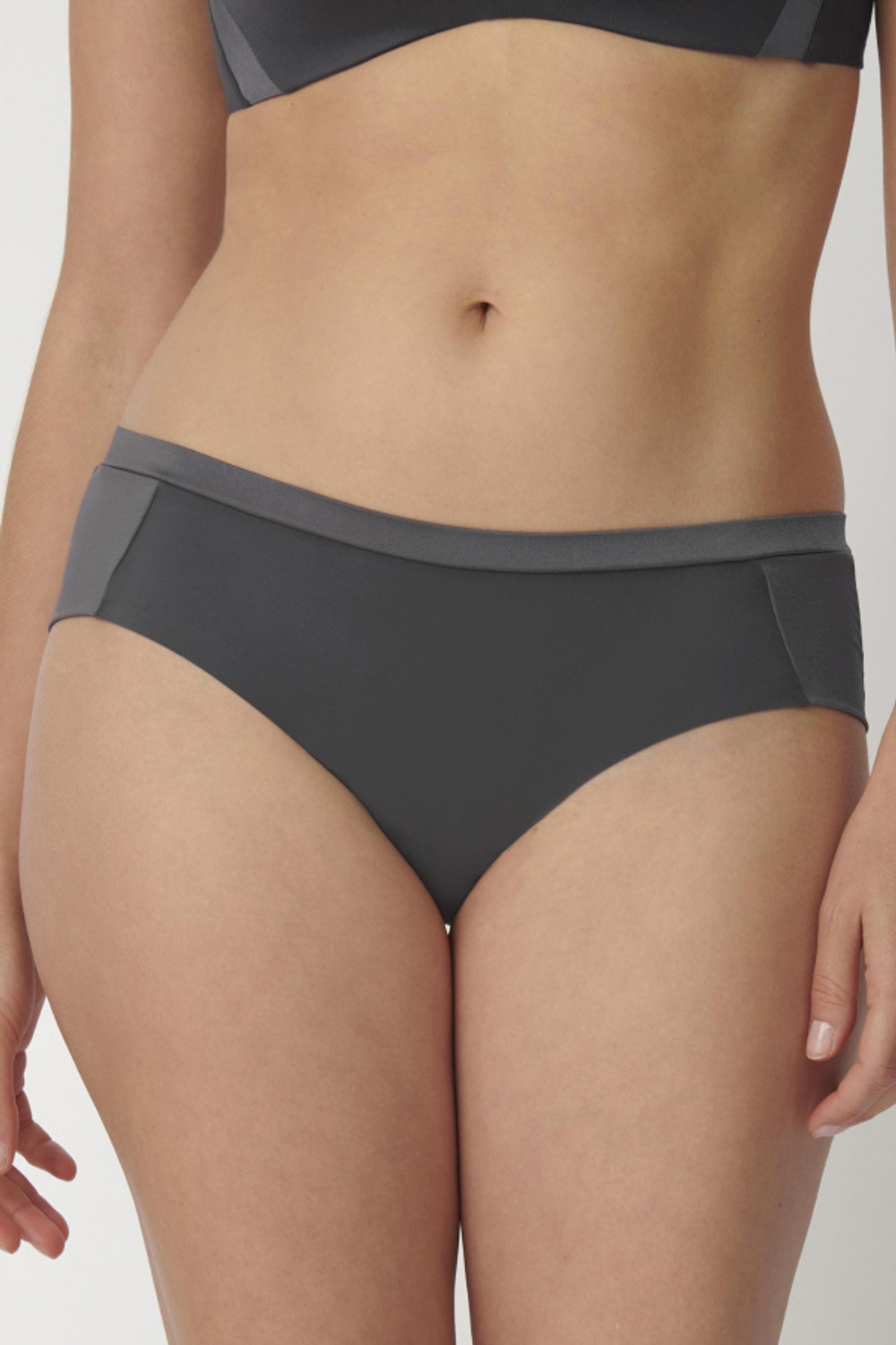 Трусы женские Triumph Body Make-up Soft Touch Hipster EX акция