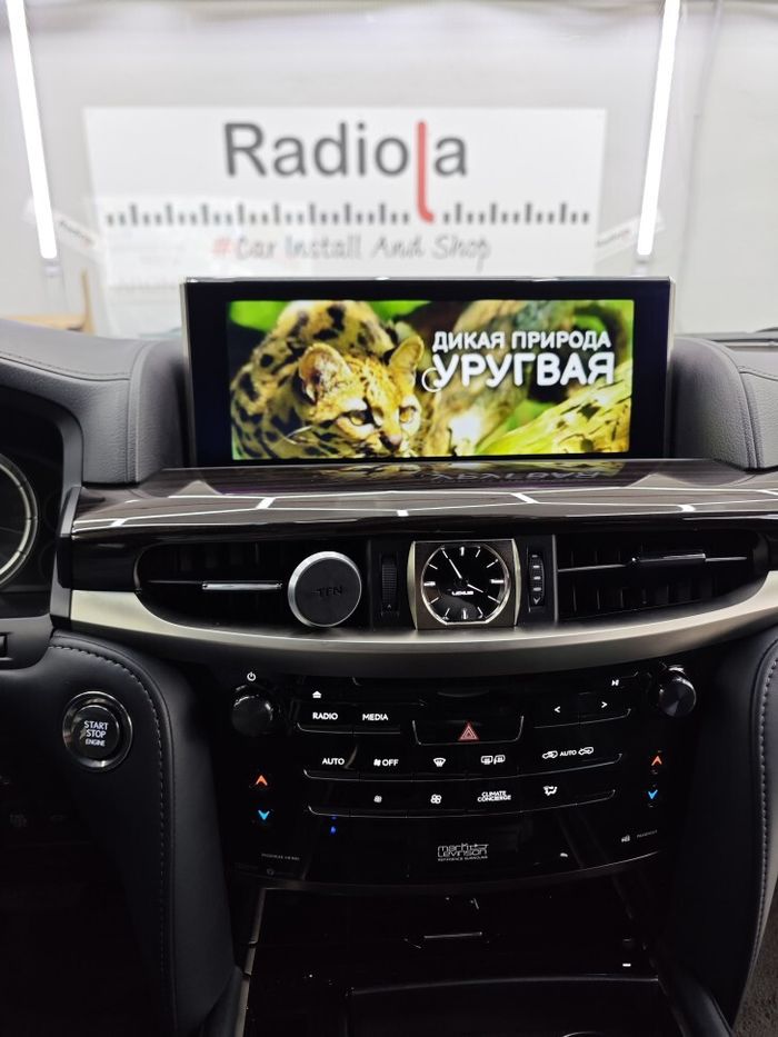 Магнитола для Lexus LX570 2016+ и LX450d - RDL-LEX-LX16 монитор 12.3" на Android 13, Быстрая, CarPlay, 4G SIM-слот