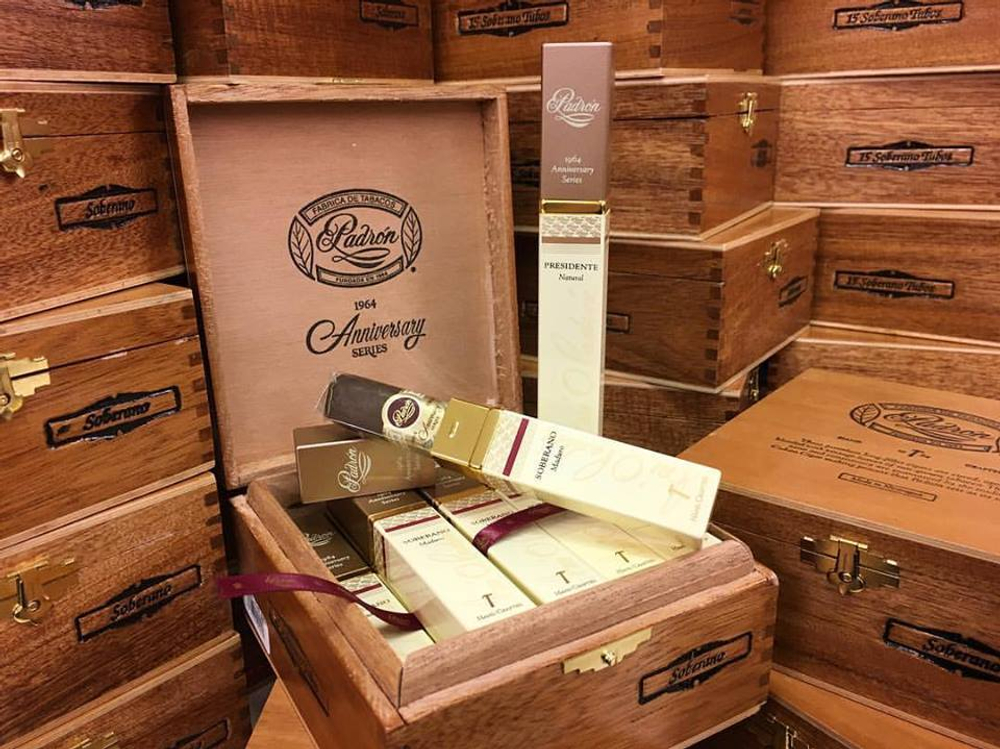 Padron 1964 Anniversary Series Soberano Tube Maduro
