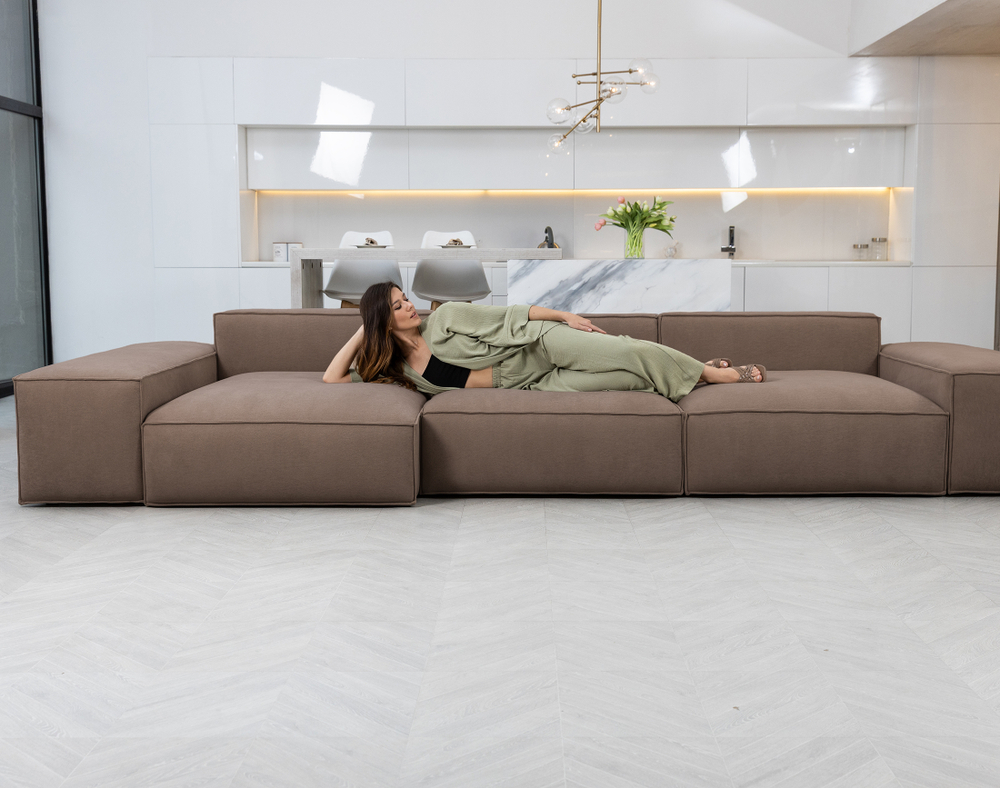 VELLARO 3