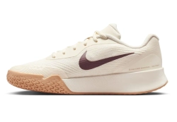Женские теннисные кроссовки Nike Vapor Lite 3 - pale ivory/vachetta tan/tattoo
