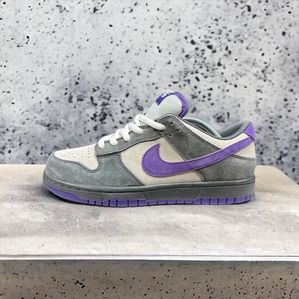 Nike SB Dunk Low • Purple