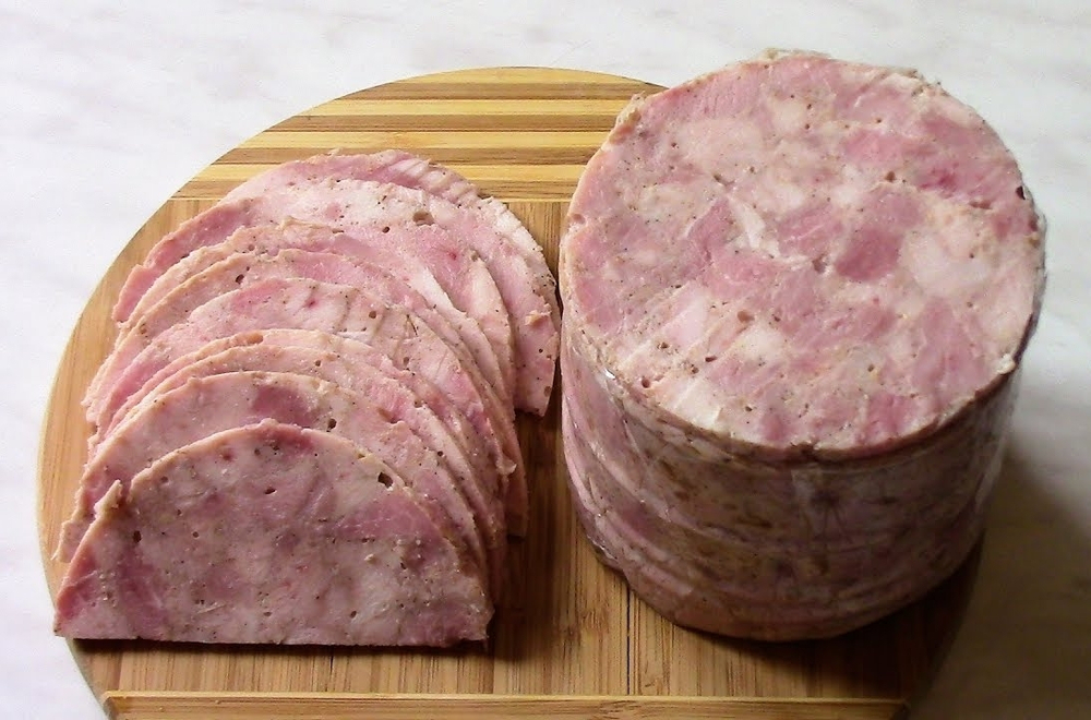 Ветчина из куриного бедра