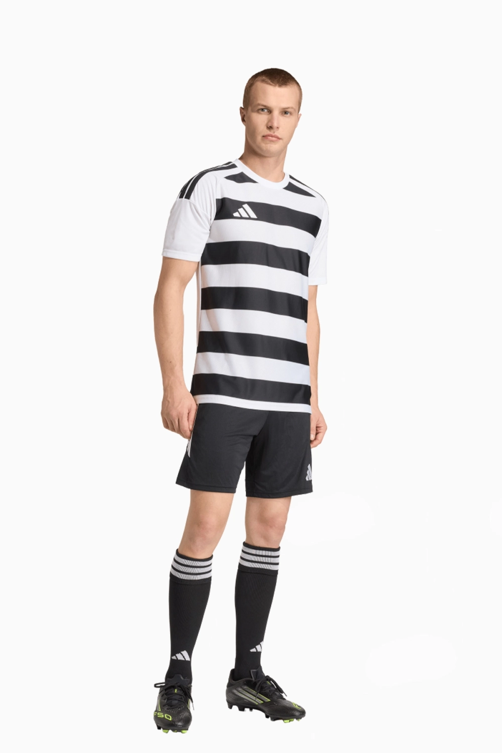 Футболка adidas Hooped 26