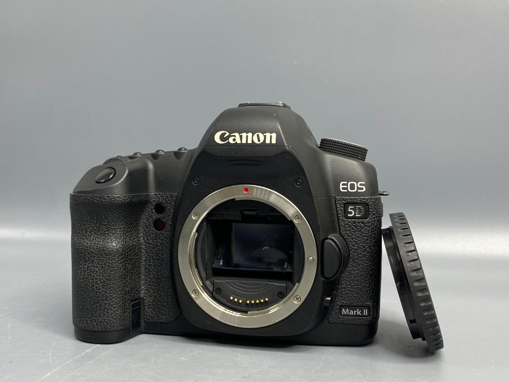 Canon EOS 5D Mark II 16.600 кадров