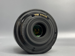 Canon EOS 2000D Kit 18-55mm 3.5-5.6 III