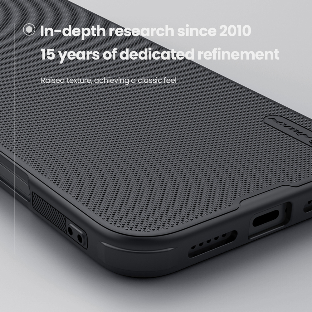 Усиленный двухкомпонентный чехол от Nillkin для iPhone 16, серия Super Frosted Shield Pro