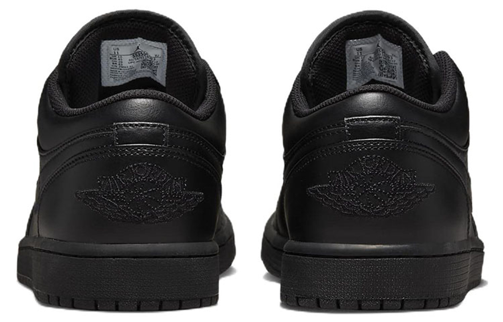 Air Jordan 1 Low 'Triple Black' 2022