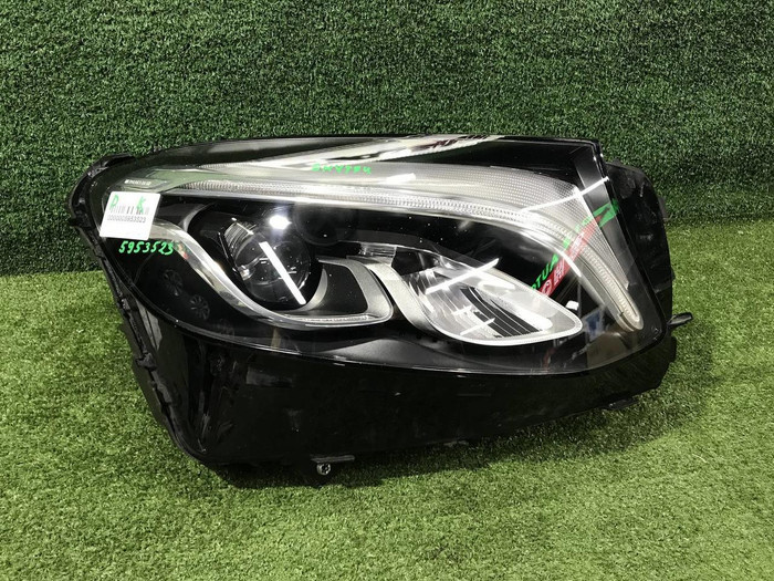 Фара правая Mercedes GLC X253 (2015-2019) LED