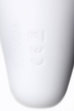 Белый вибромассажер 9,6см Satisfyer Little Wand