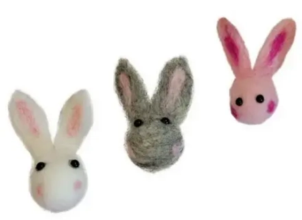 AMBAR Игрушка для кошек"Заяц" фетр 7см. с кошачьей мятой