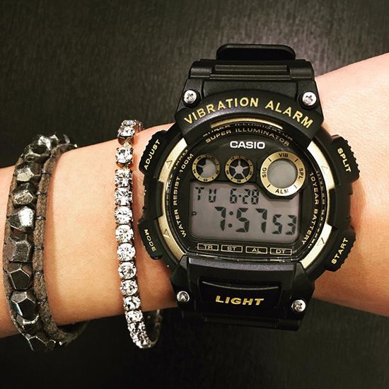 Наручные часы Casio W-735H-1A2