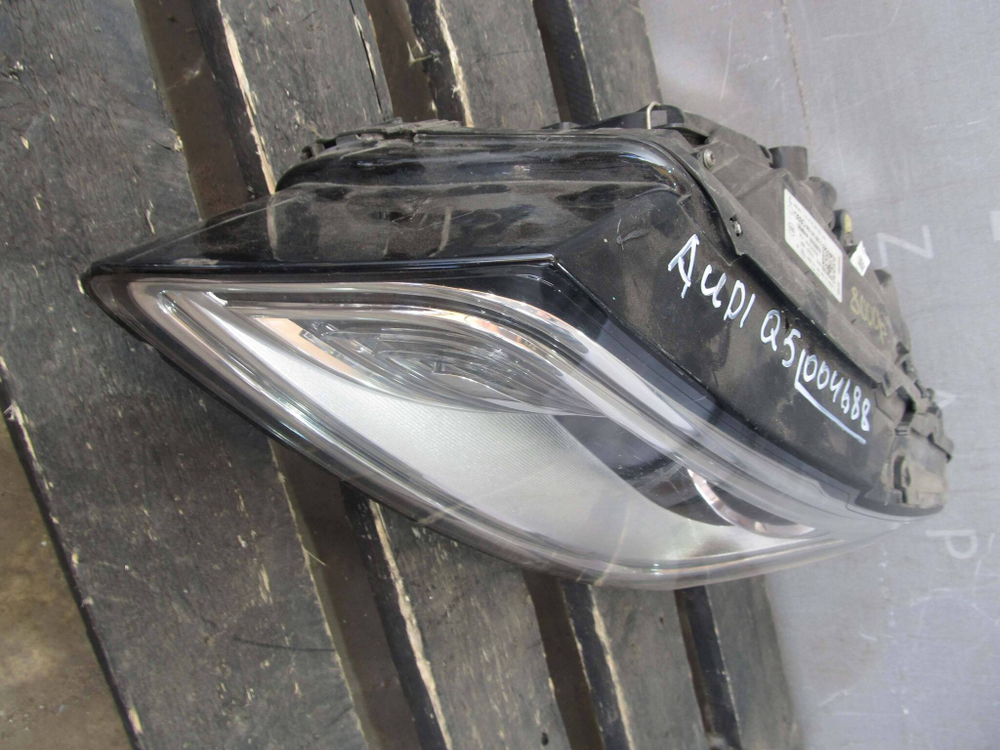 Фара левая LED Audi Q5 (8R) 12-17 Б/У Оригинал 8R0941005C