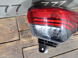 Фонарь задний правый Toyota Highlander 4 (U70) 19-нв Б/У Оригинал 815500E291