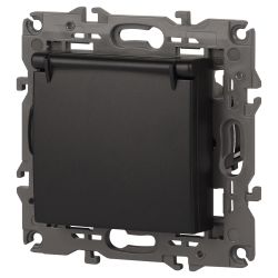Розетка ЭРА Elegance 14-2103-05 с заземлением 2P+E Schuko со шторками с крышкой 16A-250В IP20 антрацит | Эра Elegance