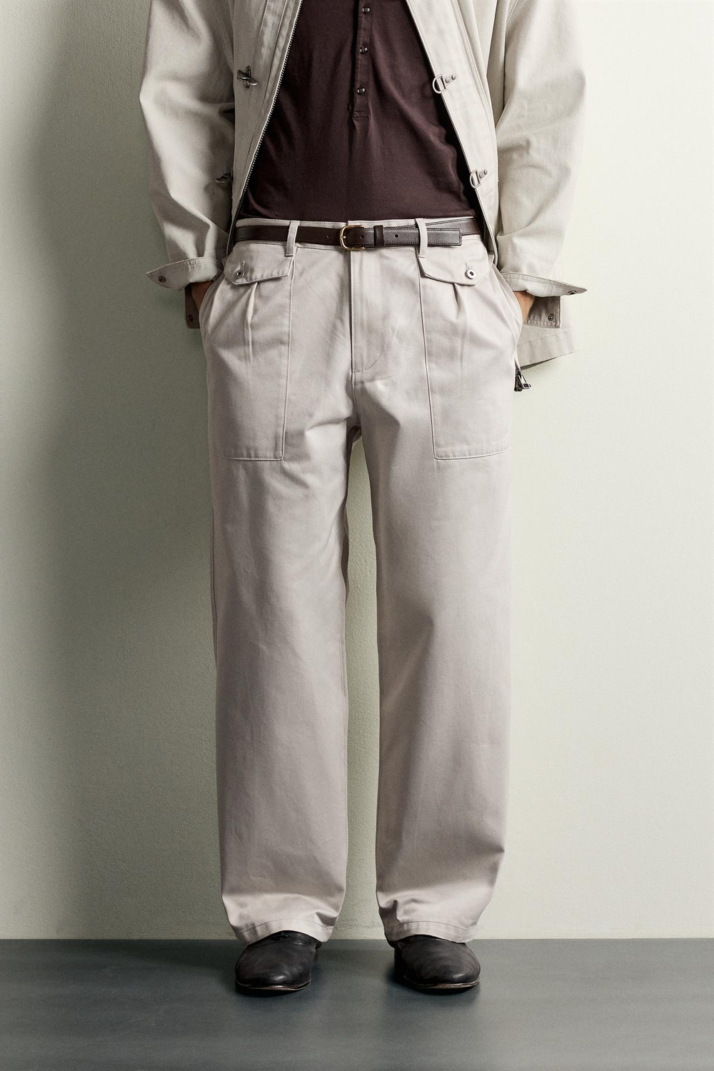 ZARA БРЮКИ STRAIGHT RELAXED FIT С КАРМАНАМИ, КАМЕННО-СЕРЫЙ