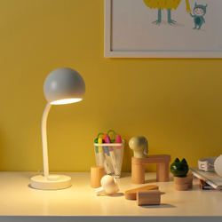 IKEA KORVSNÖRE  (ИКЕА КОРВСНЁРЕ)  -  Лампа настольная светодиодная - диммируемая/белая