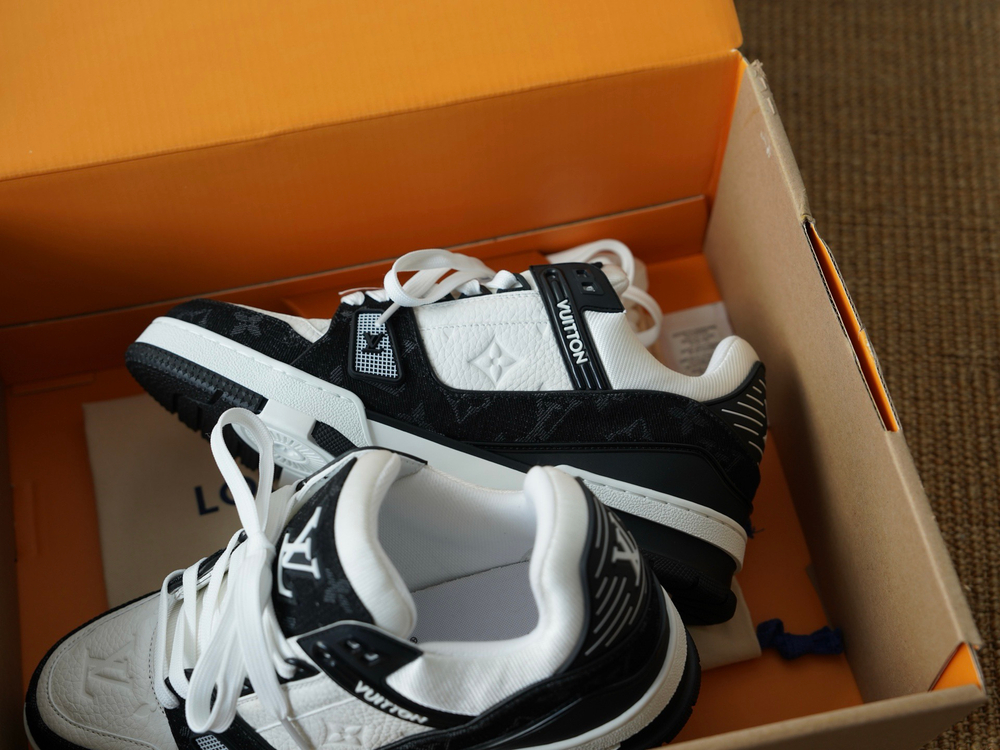 Кроссовки LV Trainer