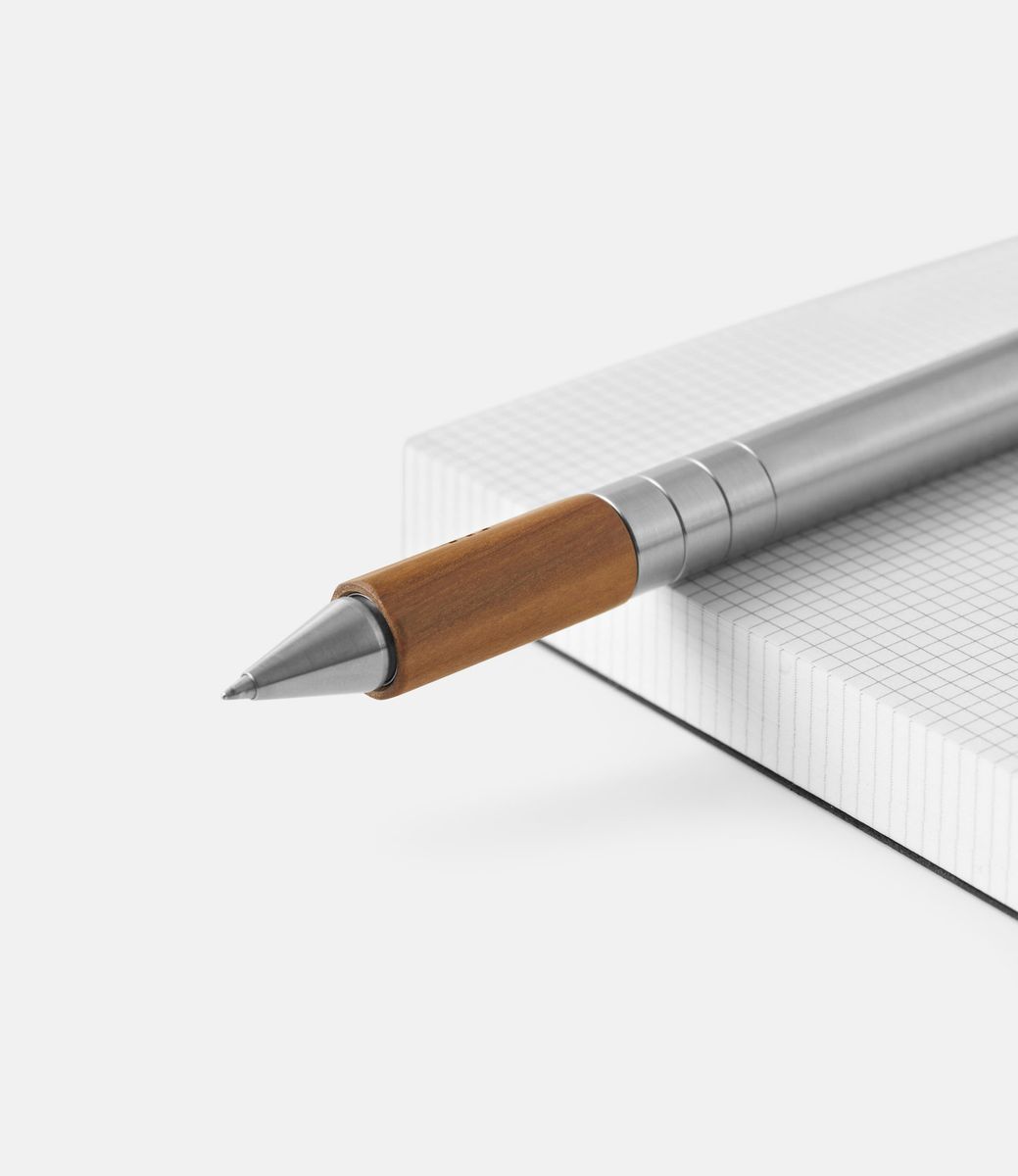 TIJ Pro+ Ball Pen Olive — модульная титановая ручка