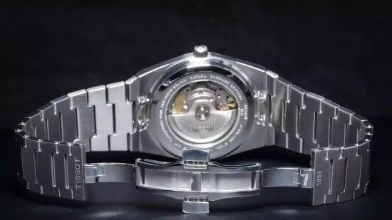 Наручные часы Tissot T137.407.21.031.00