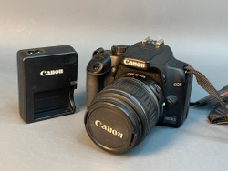 Canon 1000D kit 18-55 mm 3.5-5.6 II