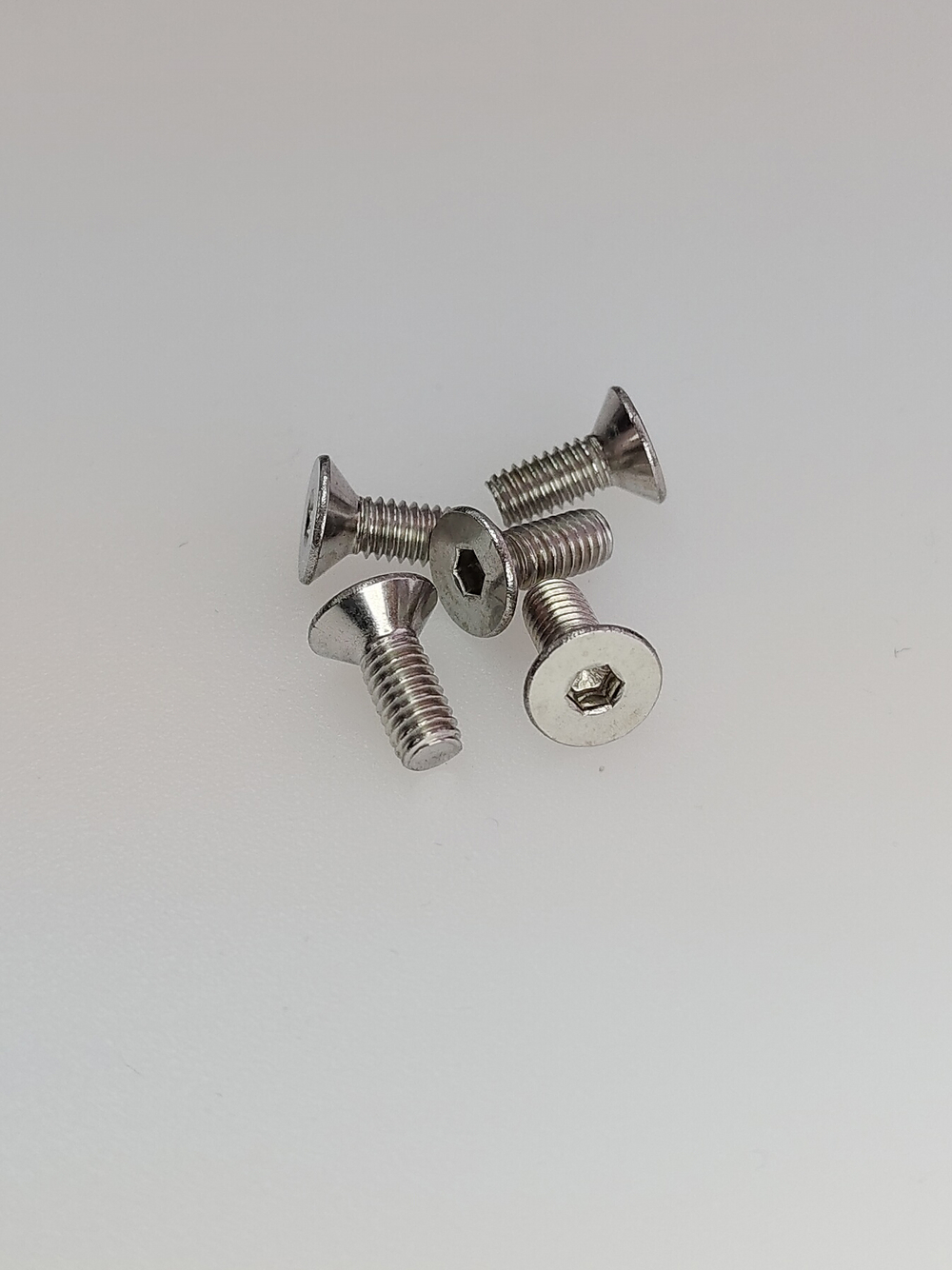 4х10 Винт потай с внут.шестигр. нерж. А2-70 DIN7991 (10 шт.)