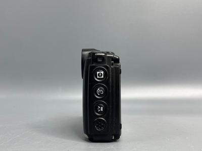 Nikon Coolpix W300 царапки на линзе