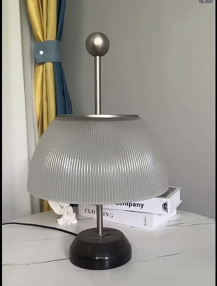 Table design lamp Alfa by Artemide