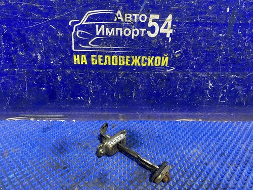 Ограничитель двери задней правой Honda CR-V 1995-2001