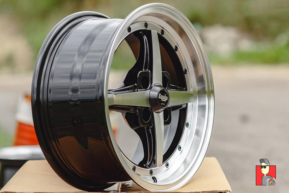 Комплект дисков Work Equip 01 15x9 et0 4x100