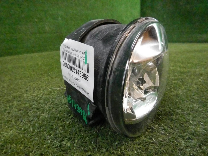 ПТФ левая Toyota Camry XV50 XV70 (2017-2021) LED