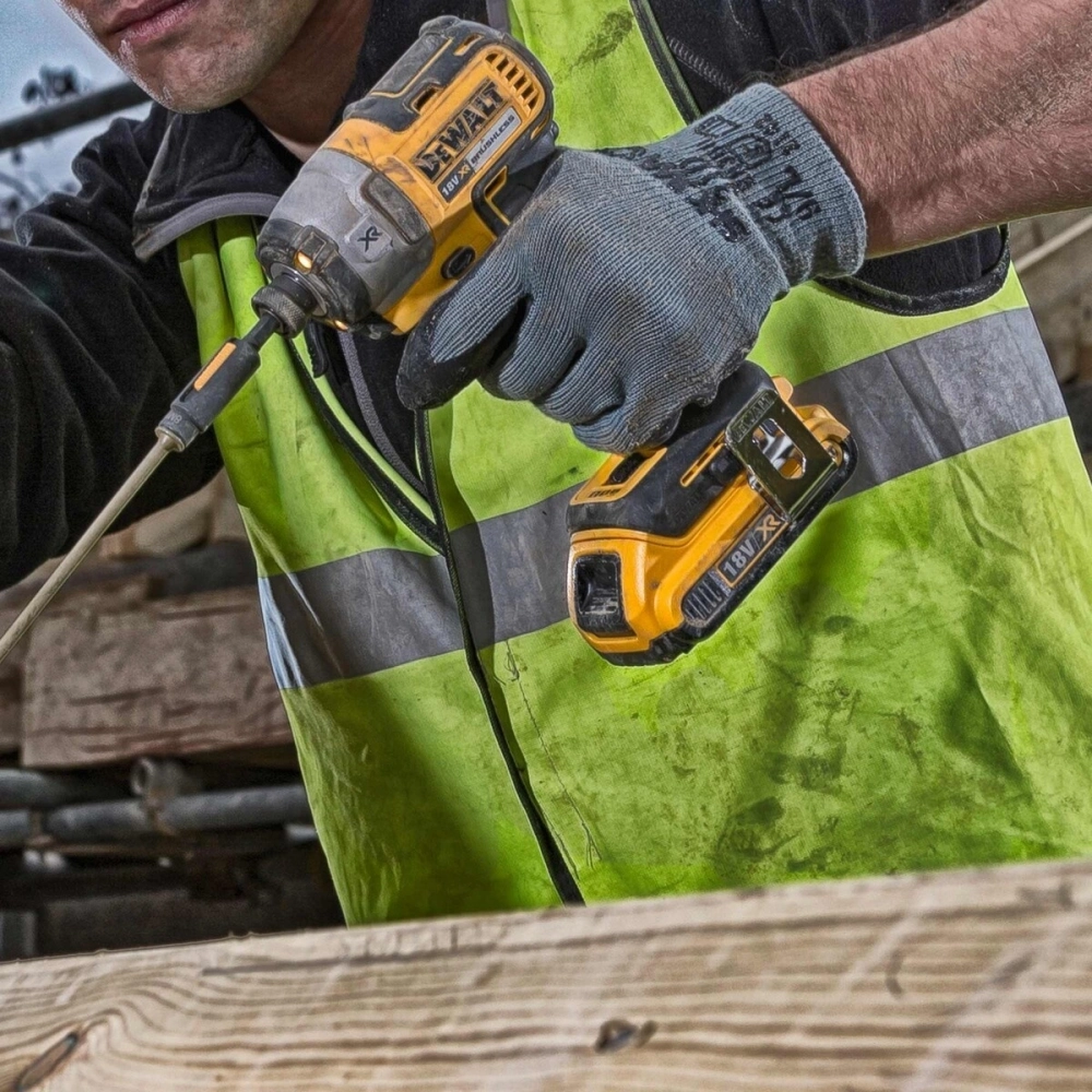 Импульсный шуруповерт бесщеточный DeWalt DCF887P2