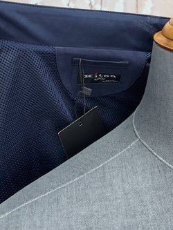 Жилет Kiton