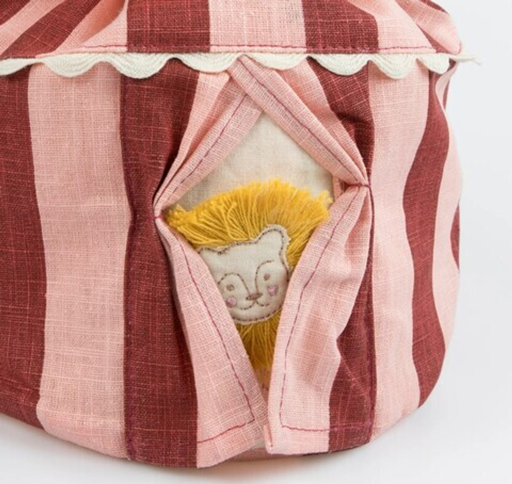 Сумка "Цирковой шатер" (2025) (20,3 x 25,4 x 20,3 см)