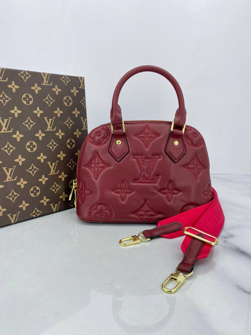 Сумка Louis Vuitton