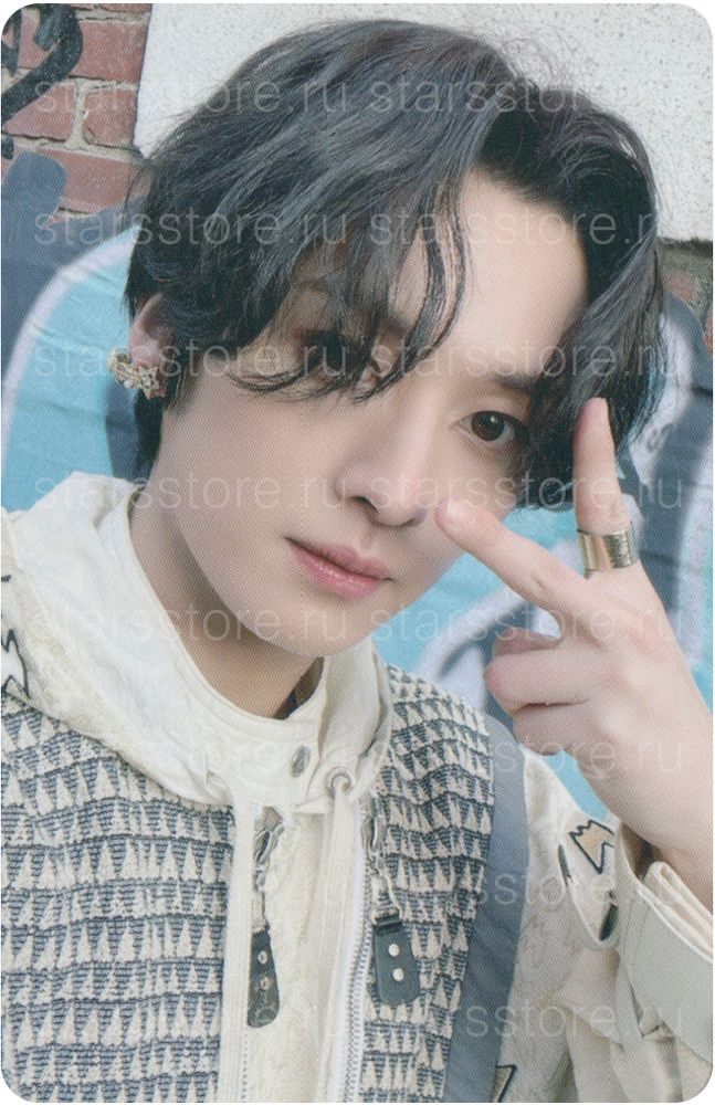 Фотокарта Lee Know STRAY KIDS - 5-STAR (MUSICPLANT)